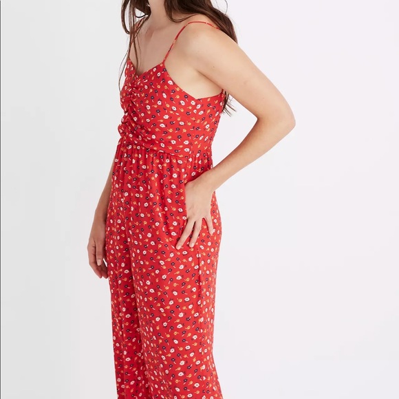 Madewell Red Jumpsuit with pockets - Picture 3 of 9